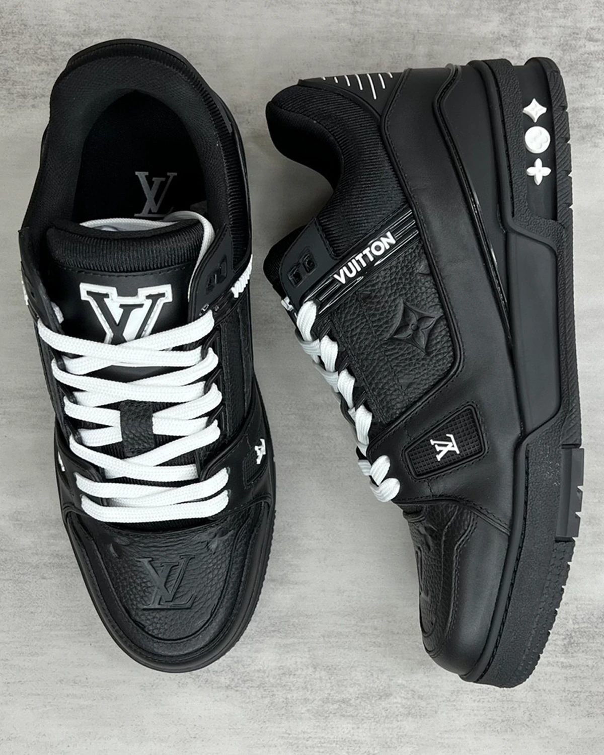 louis-vuitton-lv-trainer-sneaker--BO9U5PMI02_PM1_Side view (3) Kivne Louis Vuitton LV Trainer Sneaker "All Black"