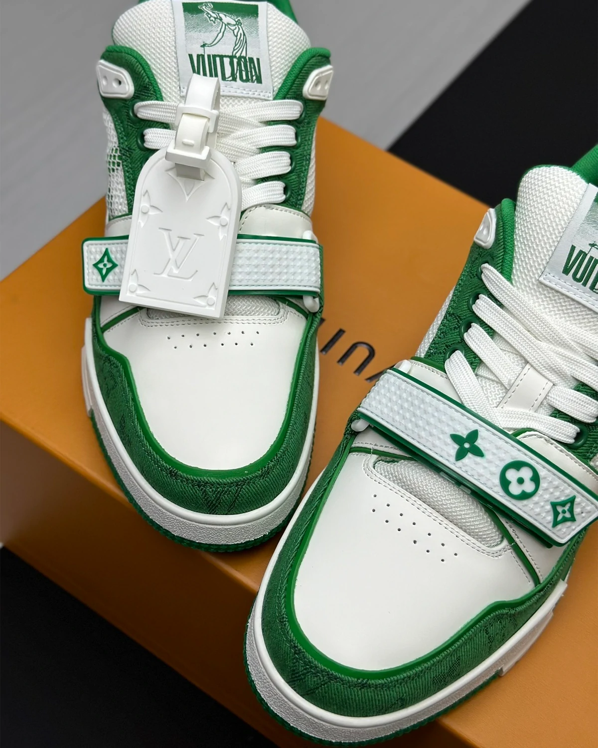 louis-vuitton-lv-trainer-sneaker-green (6) Kivne Louis Vuitton Trainer Sneaker ‘Green’