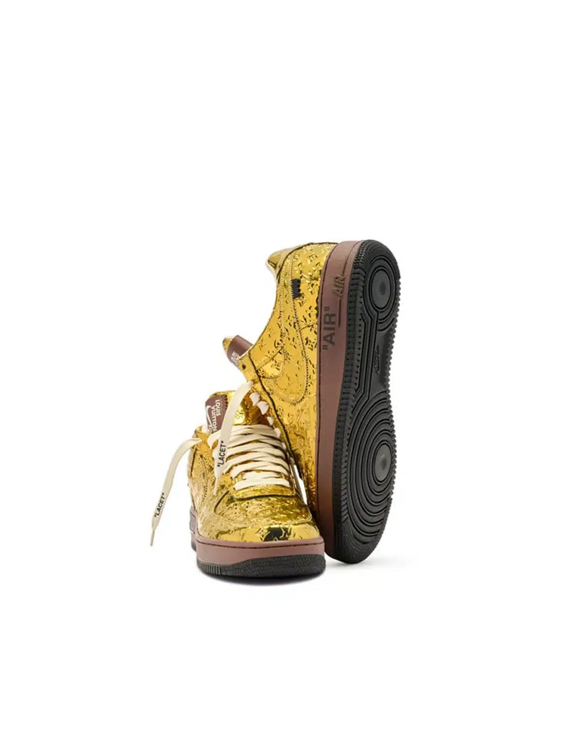 louis-vuitton-x-nike-air-force-1-virgil-abloh-metallic-gold (4) Kivne Louis Vuitton x Nike Air Force 1 “Gold.”