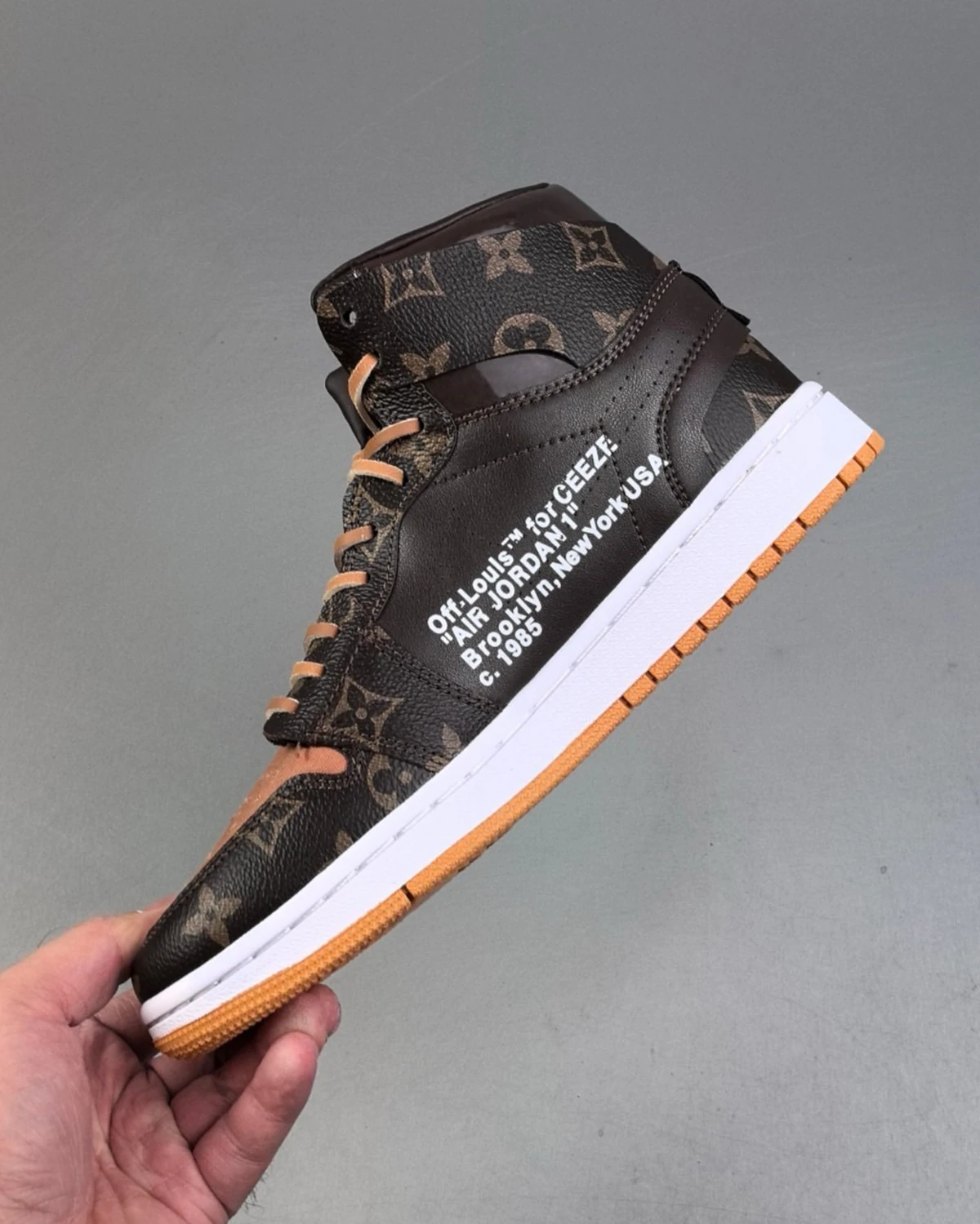 4 Kivne Air Jordan 1 Retro High x Louis Vuitton (Custom)