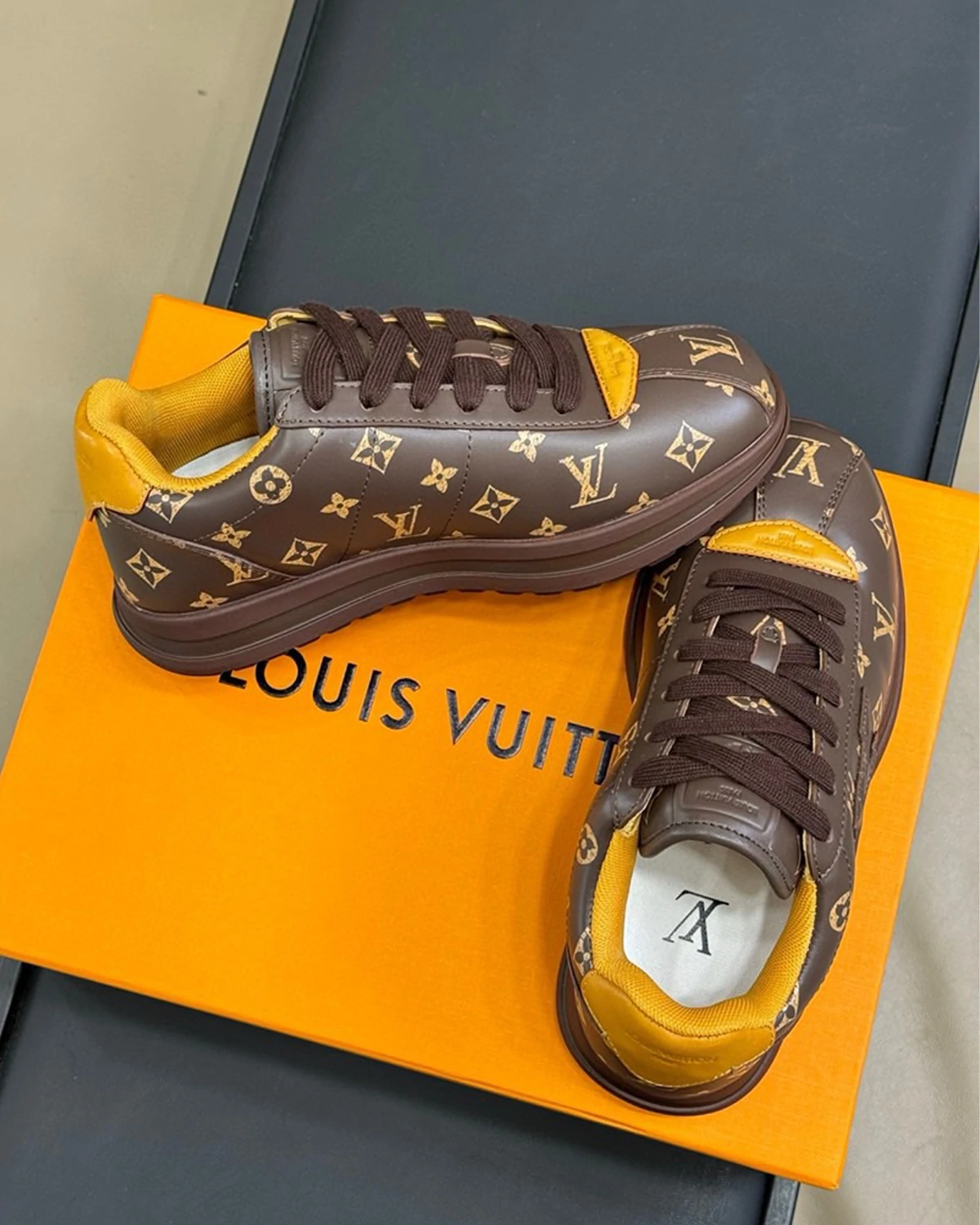 4 KIVNE LV BUTTERSOFT Sneaker