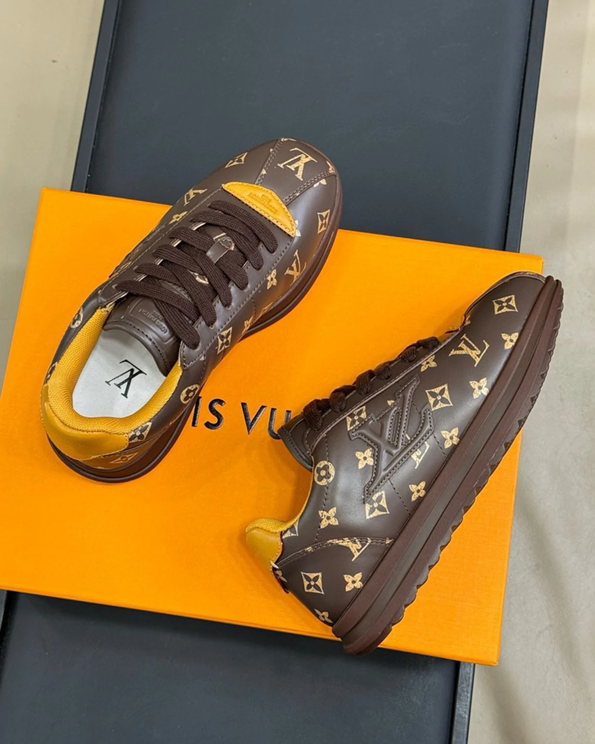 5 KIVNE LV BUTTERSOFT Sneaker