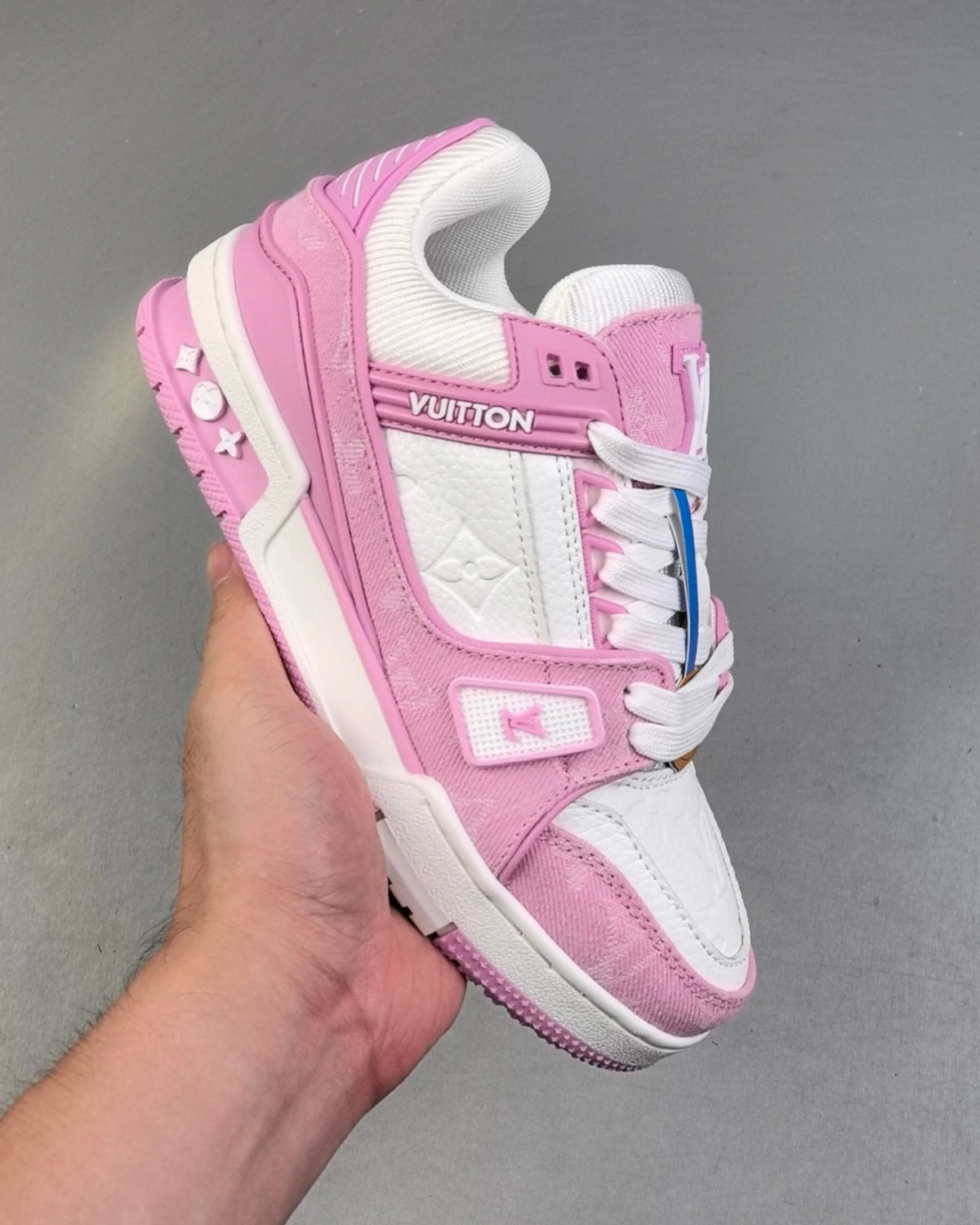 louis-vuitton-lv-trainer-pink (3) Kivne Louis Vuitton LV Trainer – Pink