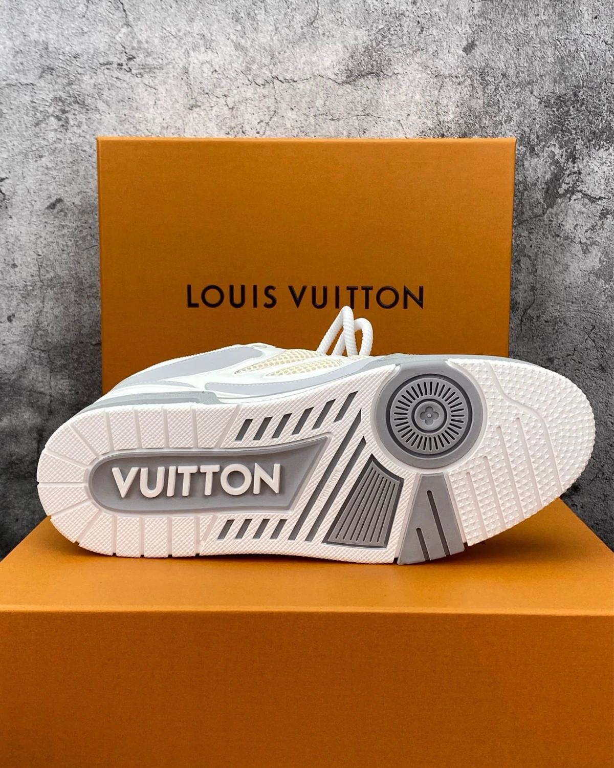 Kivne LV Skate Sneaker