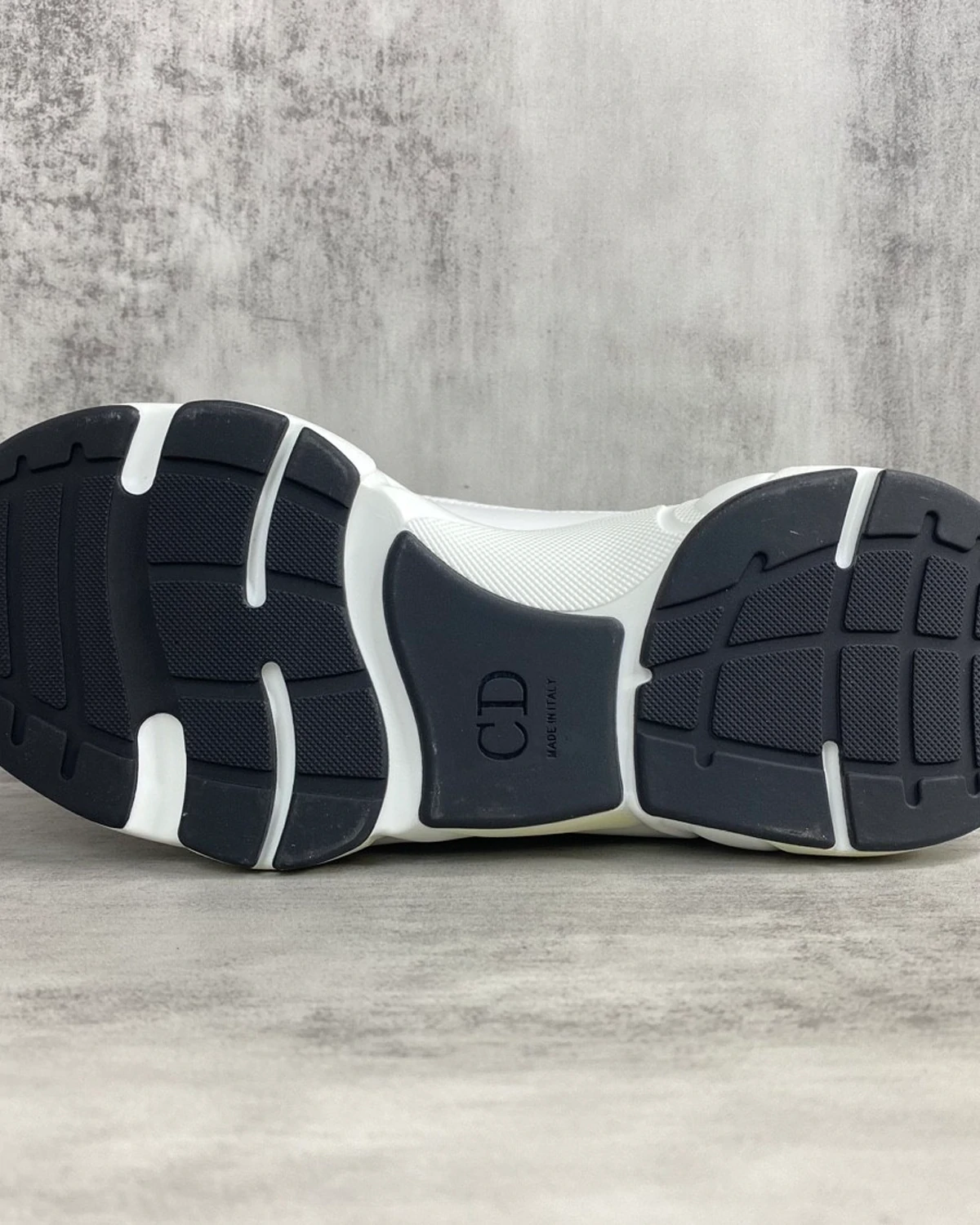 dior-b22-sneakers-white-grey. (7) Kivne Dior B22 Sneakers 'White Grey'