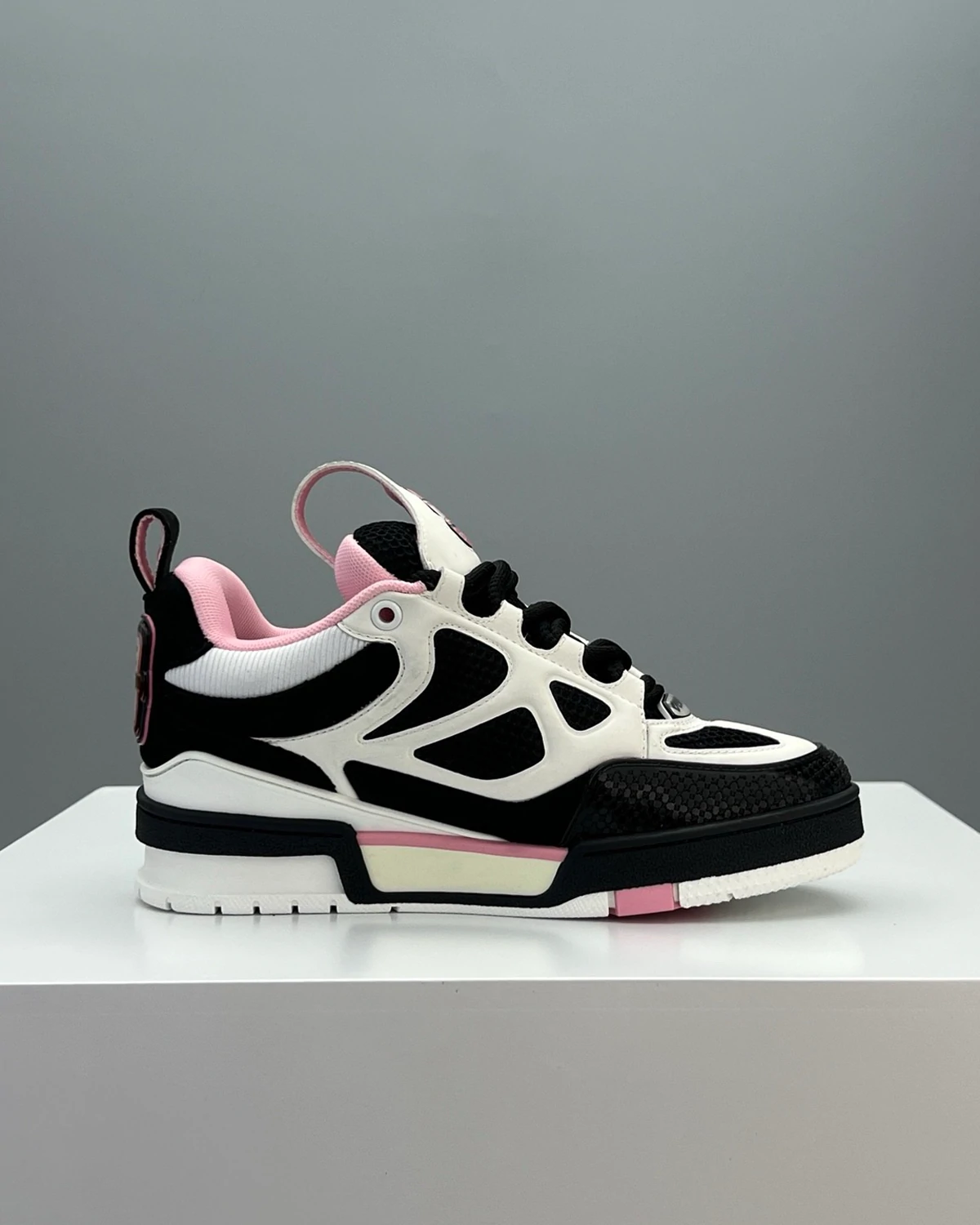 Kivne LV Skate Sneaker Pink