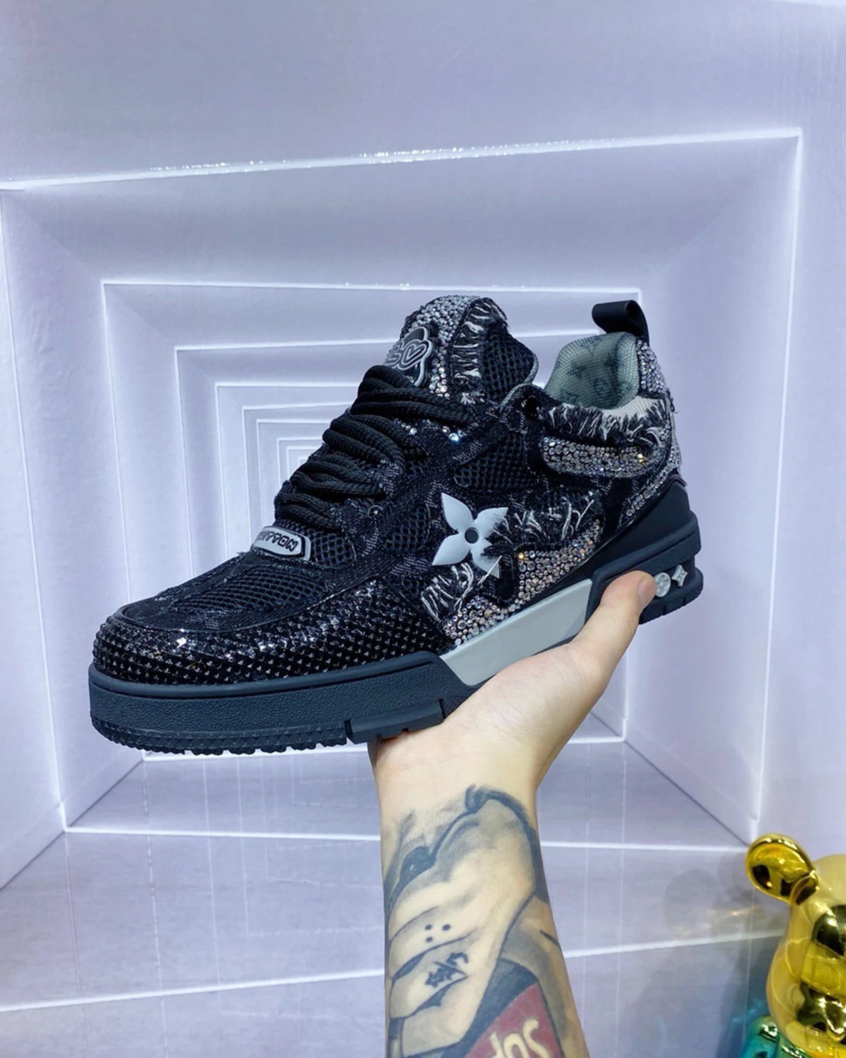 lv-skate-sports-shoes-luxury-sneakers-mens-fashion (6) Kivne LV Skate sports shoes