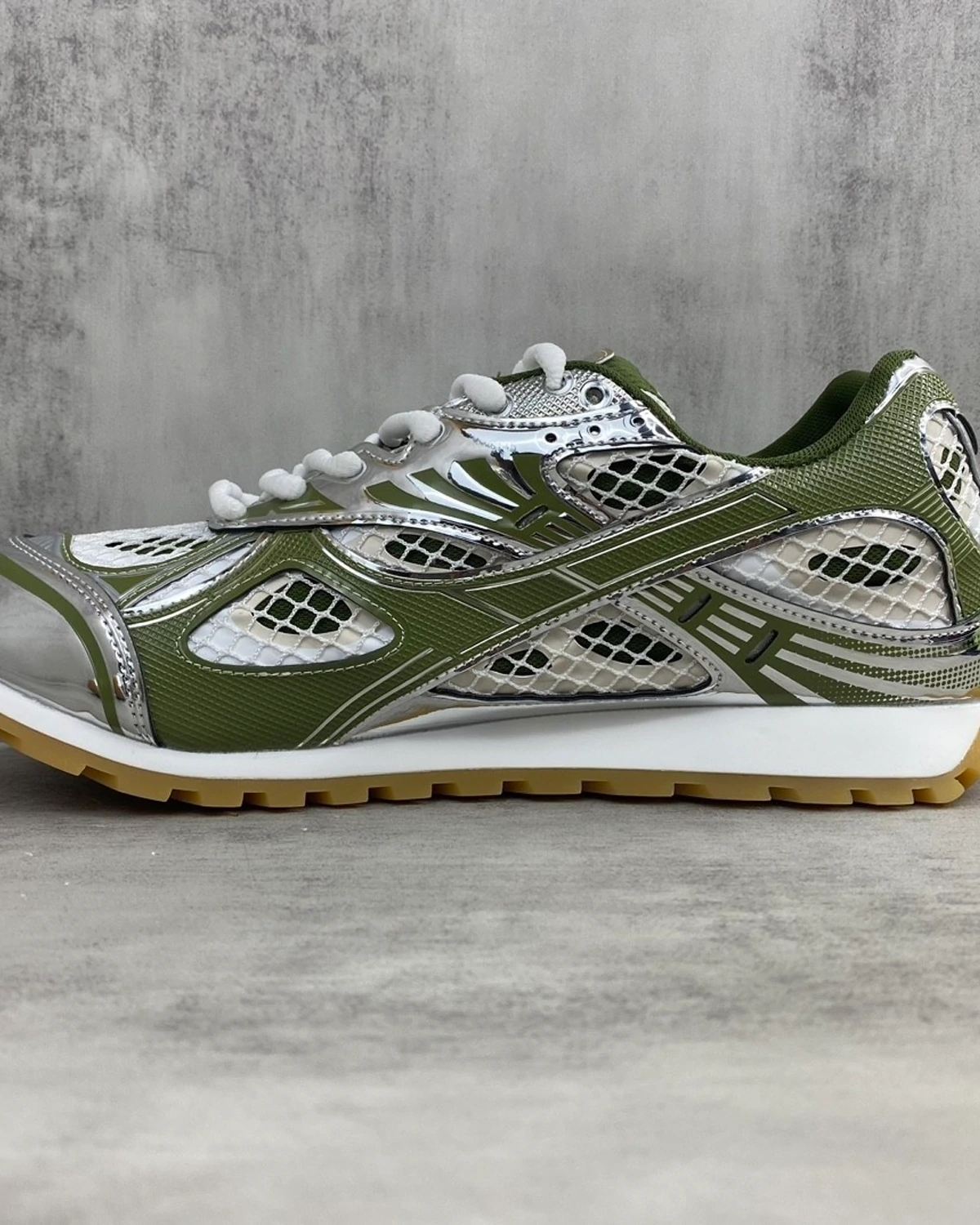 Kivny Orbit Metallic Net Runner Sneakers In Limone
