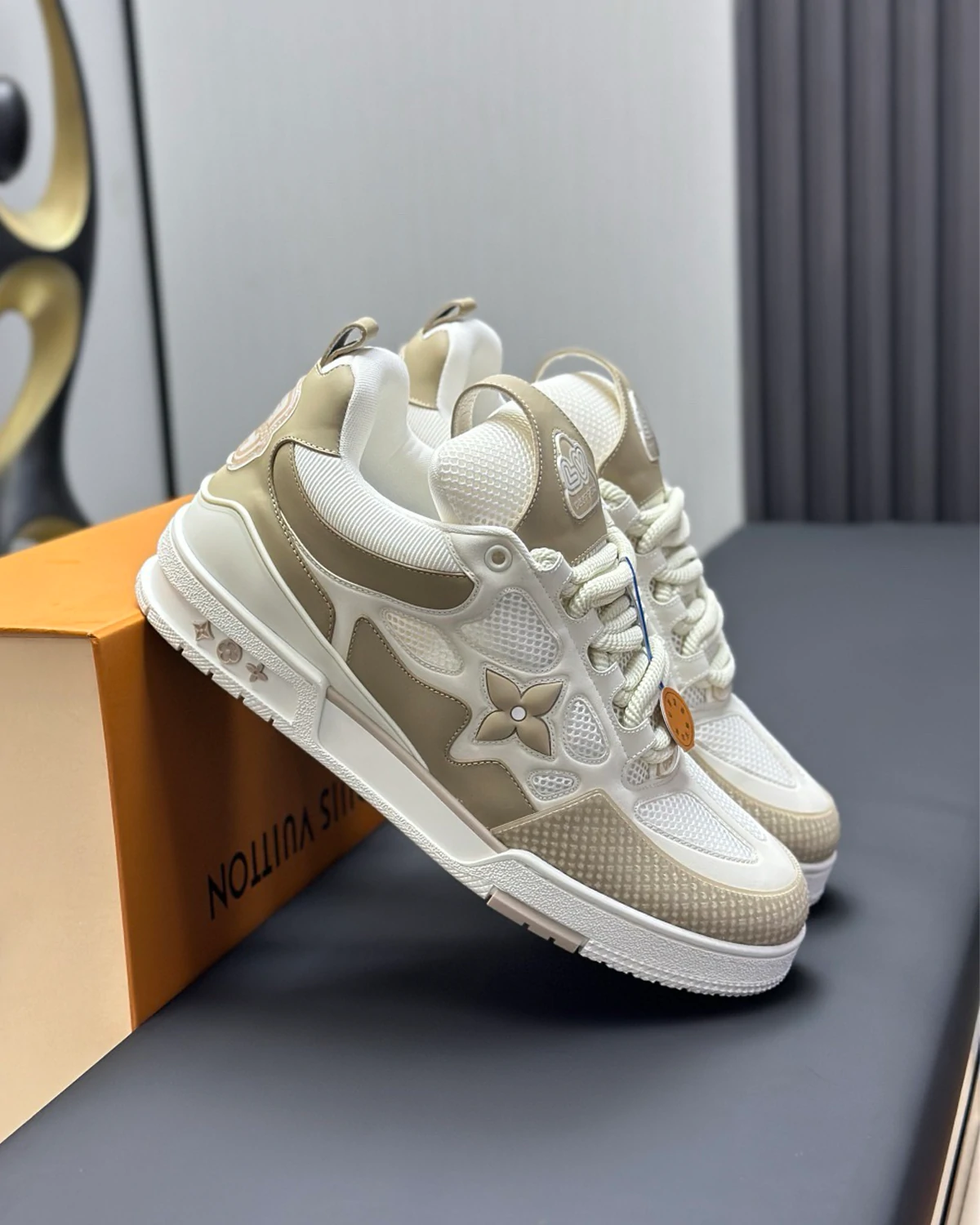 Kivne LV Skate Sneaker Beige