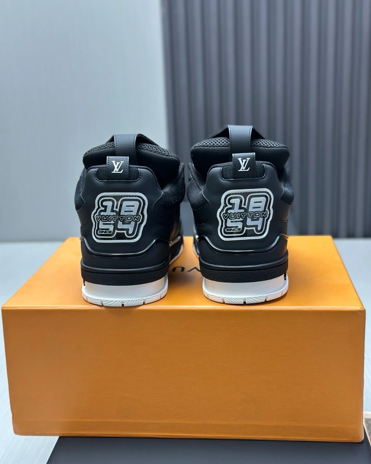 lv-skate-trainers-luxury-sneakers-mens-womens-fashion (2) KIVNE LV Skate Trainers